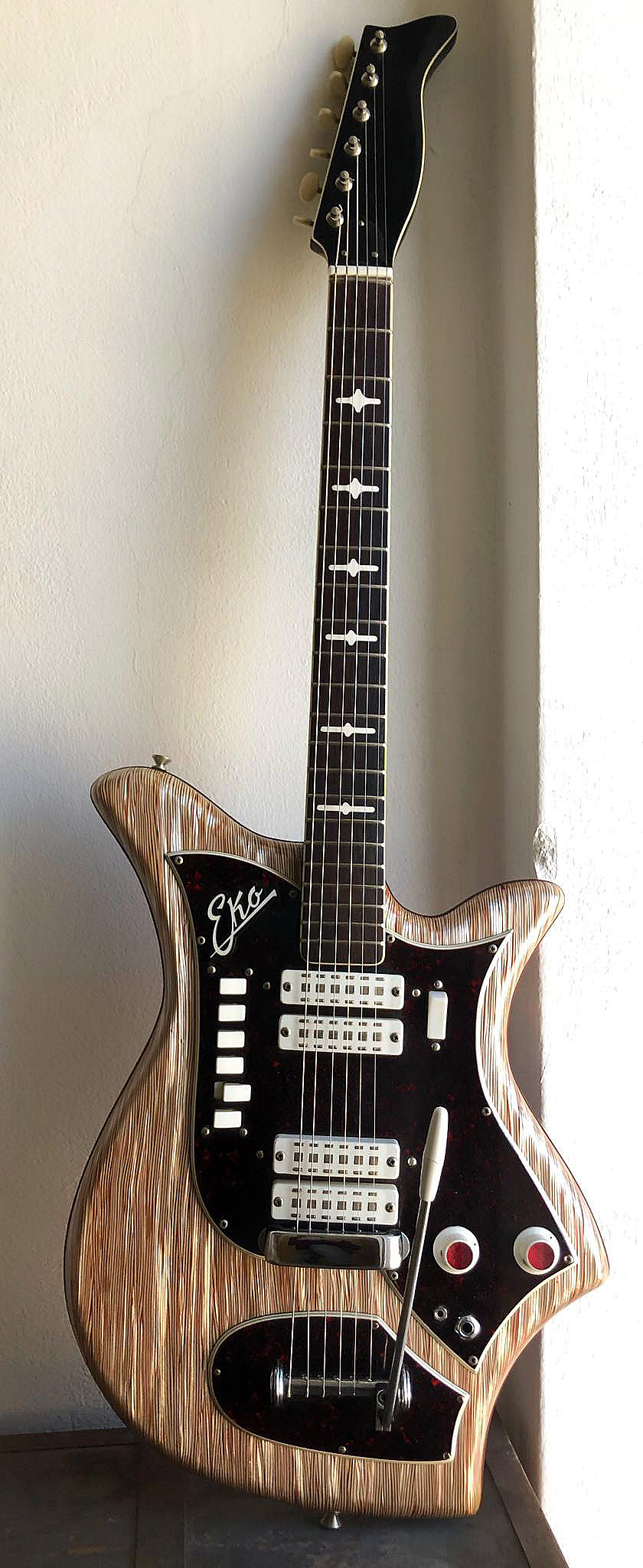full_eko700_classic_2_vintage