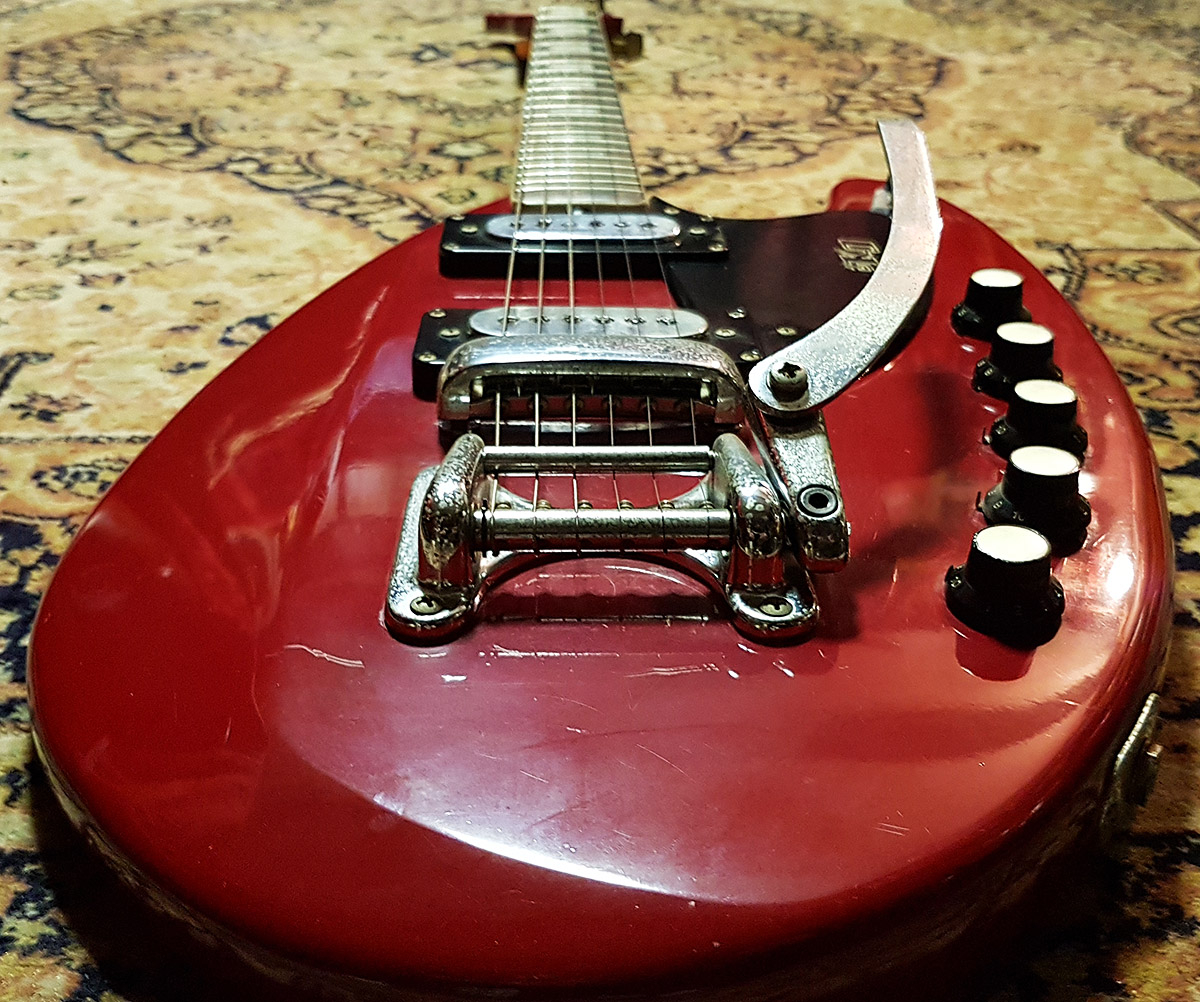 body3_eko_auriga_classic_2_vintage