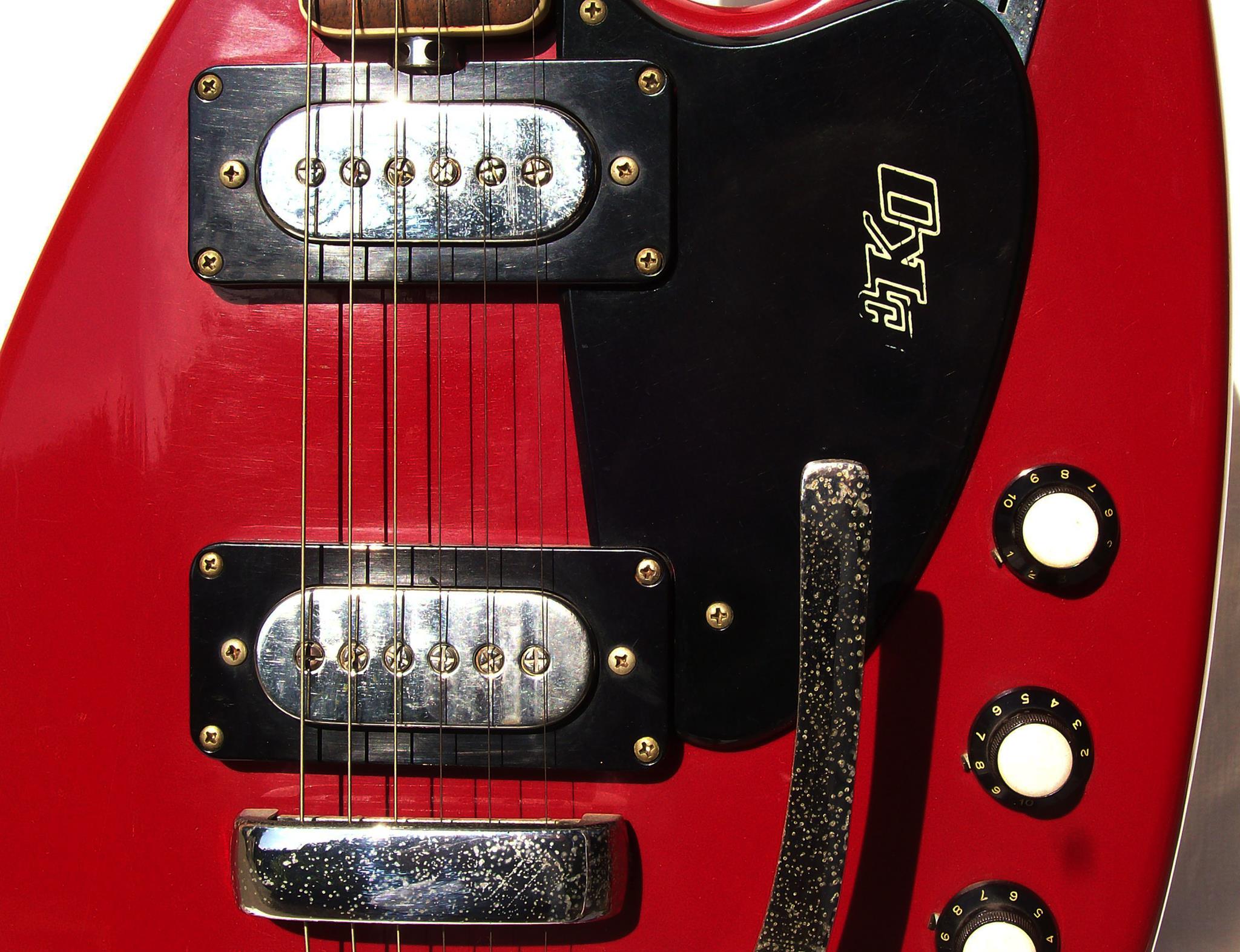 body5_eko_auriga_classic_2_vintage