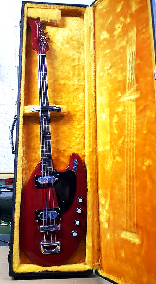 redbass_eko_auriga_classic_2_vintage