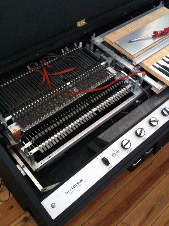 mkv_inside_mellotron_classic_2_vintage