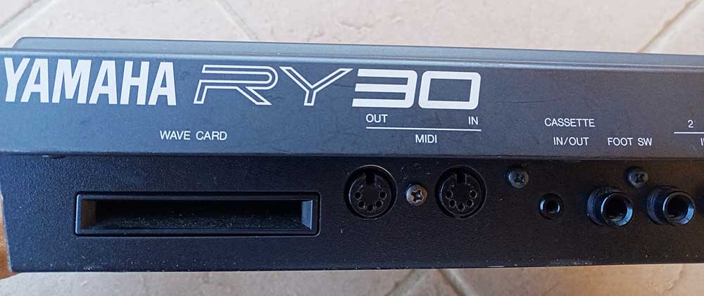 Yamaha RY30